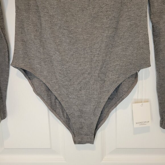 MANGOPOP Turtleneck Cut-Out Bodysuit NWT - Picture 6 of 9